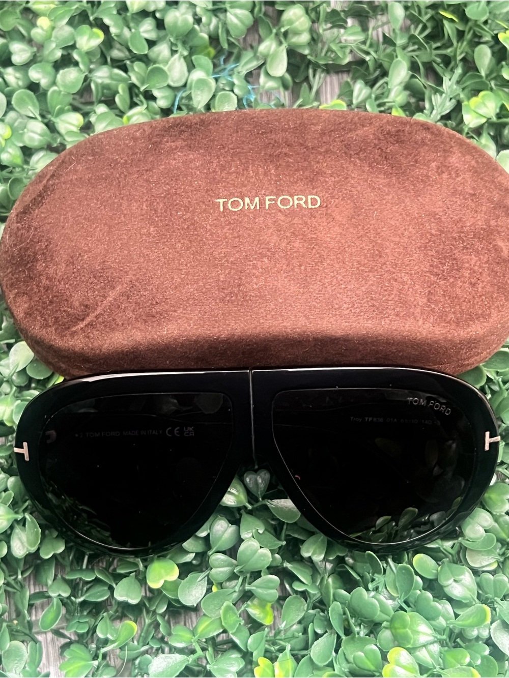 Tom Ford Sunglasses w/ Brown Case